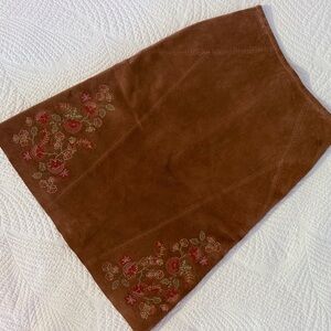 New Suede J Jill Embroidered Seamed Skirt